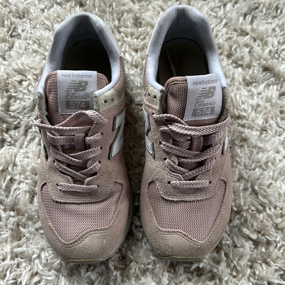 New Balance Sneakers